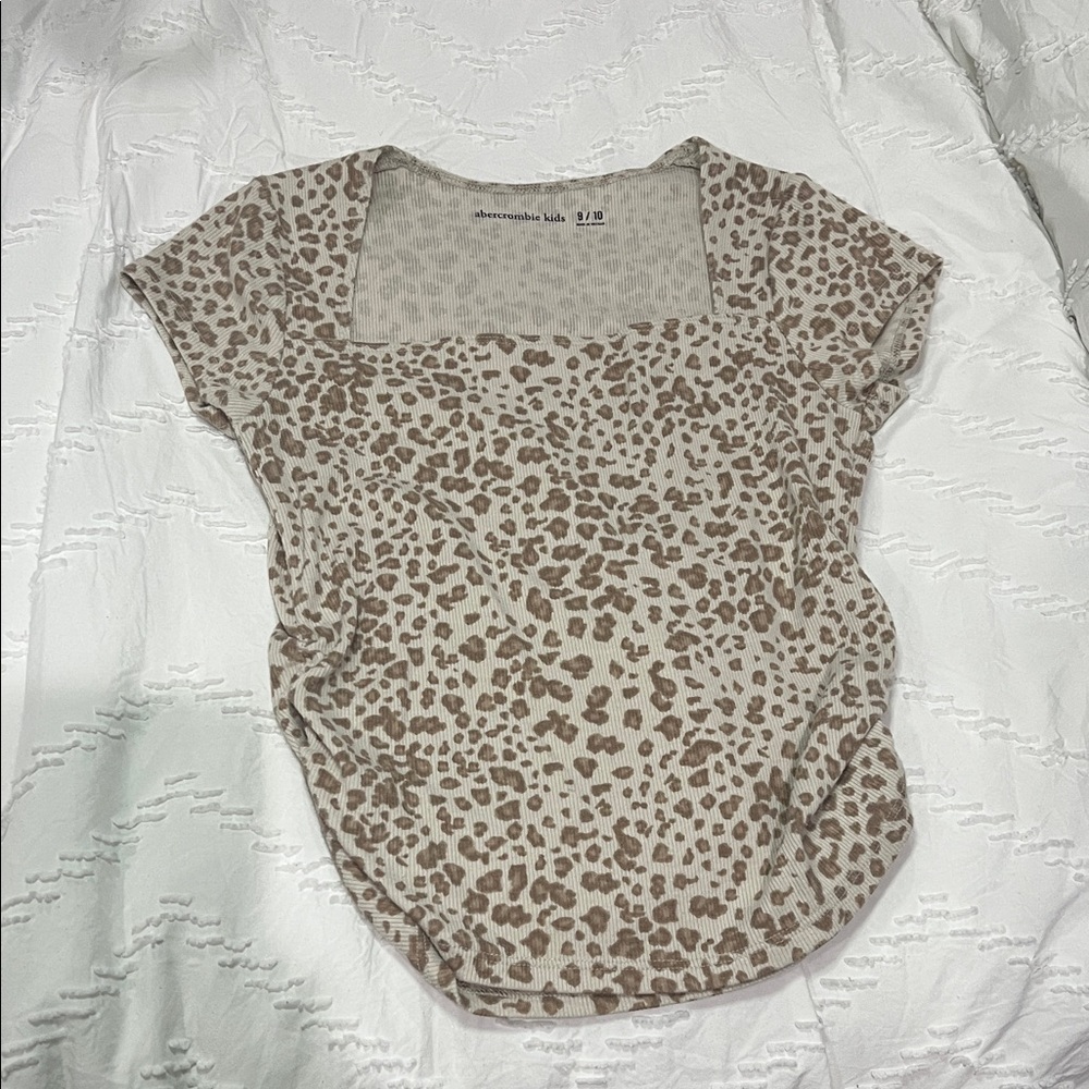 Abercrombie Kids Brown Leopard Print Short Sleeve Top